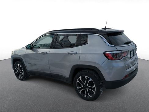 Certified 2023 Jeep Compass Limited image 6