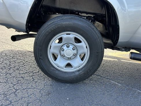 Used 2023 Toyota Tacoma SR image 7