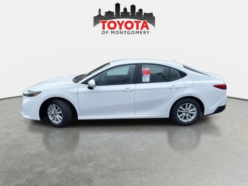 New 2026 Toyota Camry LE FWD image 3