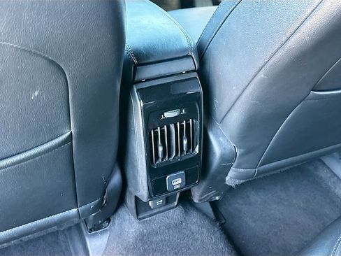 Used 2023 Jeep Compass Latitude image 23