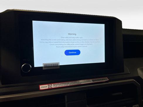 Used 2025 Toyota Tacoma SR image 21