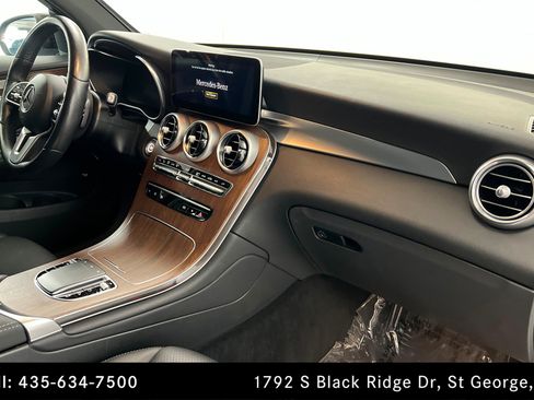 Certified 2022 Mercedes-Benz GLC 300 4MATIC image 24