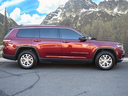 Used 2021 Jeep Grand Cherokee L Limited AWD/4WD image 2