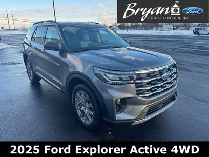 Used 2025 Ford Explorer Active w/ Active Comfort Package