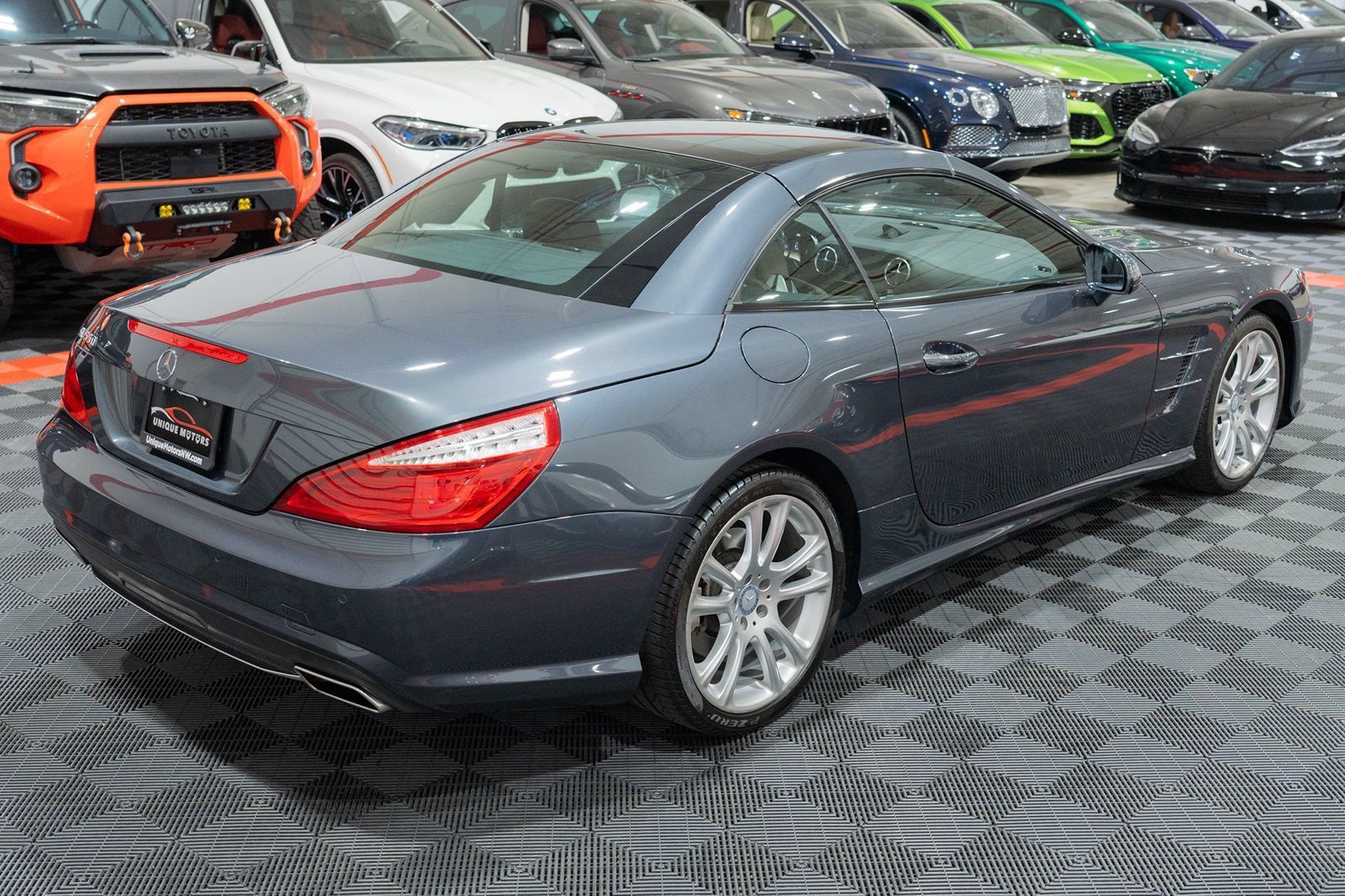 Used 2013 Mercedes-Benz SL 550 image 47