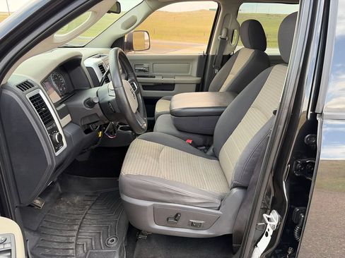 Used 2010 Dodge Ram 2500 Truck SLT w/ Luxury Group AWD/4WD image 10