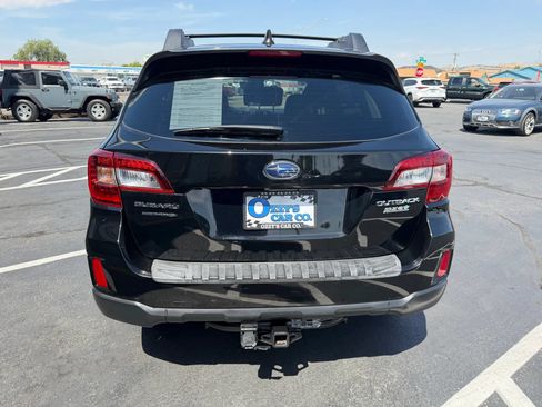 Used 2017 Subaru Outback 2.5i Premium AWD/4WD image 6