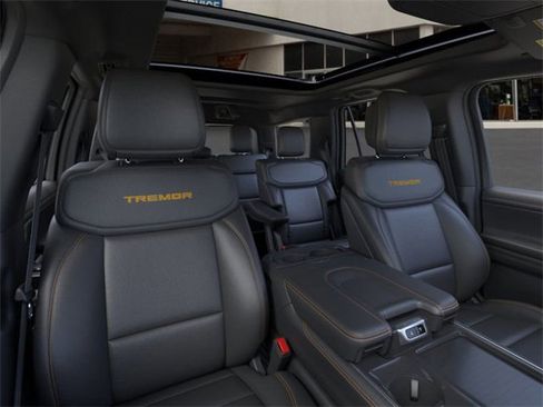 New 2026 Ford Expedition Tremor image 10