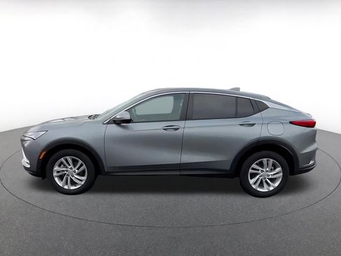 Used 2025 Buick Envista Preferred image 8