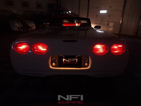 Used 2001 Chevrolet Corvette Coupe w/ Preferred Equipment Group2 RWD image 67