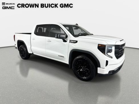 Used 2024 GMC Sierra 1500 Elevation w/ Preferred Package RWD image 3