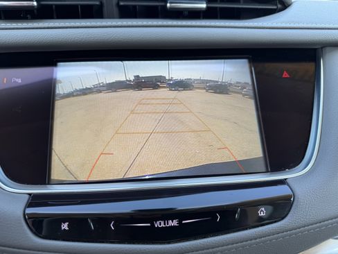 Used 2019 Cadillac XT5 Luxury image 24