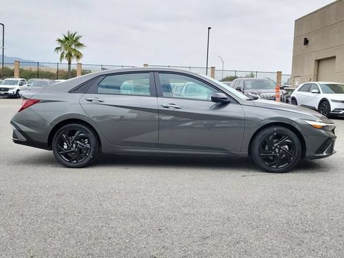 New 2026 Hyundai Elantra Sport FWD image 29