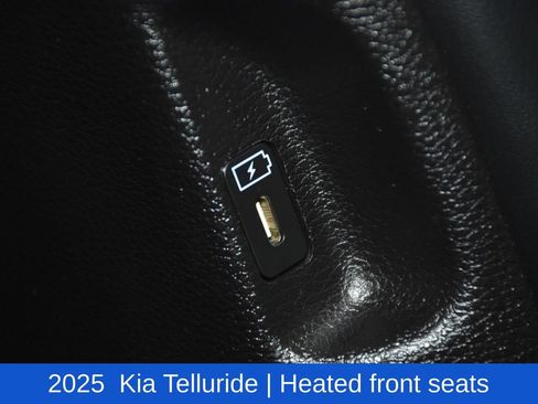 Used 2025 Kia Telluride S FWD image 25