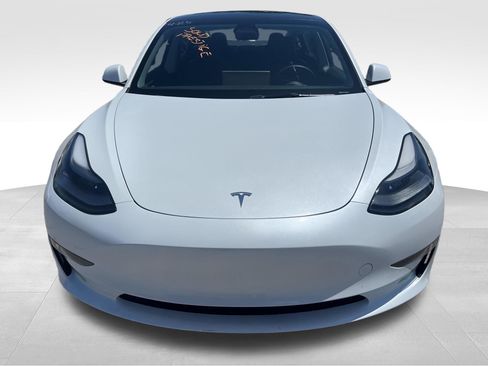 Used 2023 Tesla Model 3 Standard Range RWD image 2