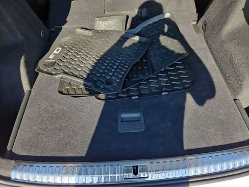 Used 2021 Audi Q3 2.0T Premium w/ Convenience Package image 9