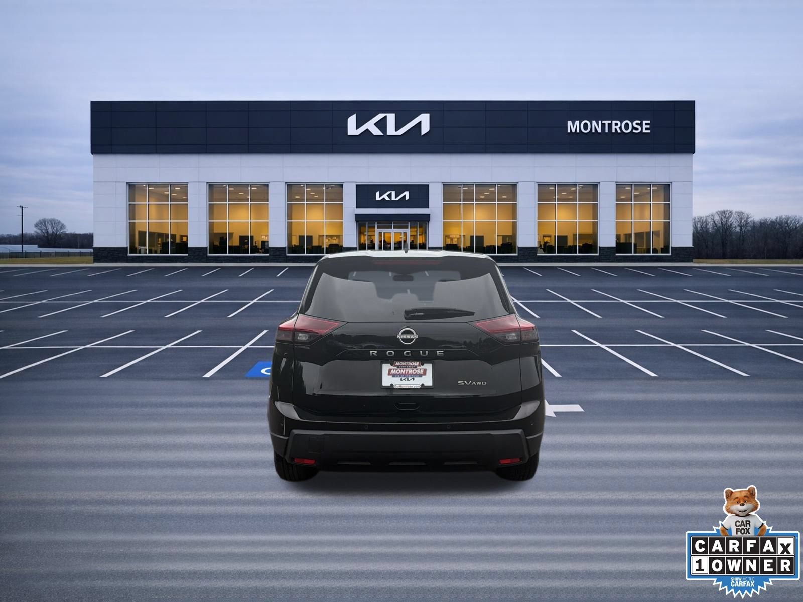 Used 2024 Nissan Rogue SV AWD/4WD image 7