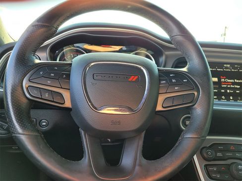 Used 2022 Dodge Challenger R/T Scat Pack image 25