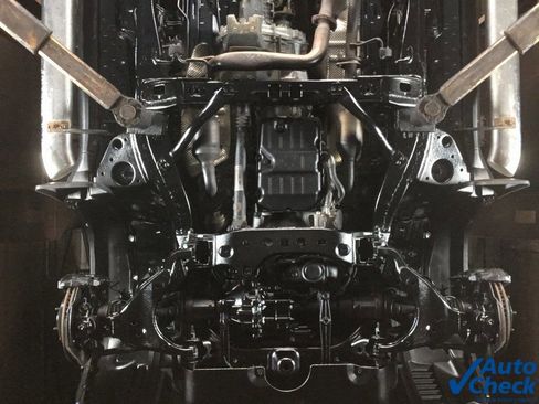 Used 2016 Toyota Tacoma TRD Sport w/ Premium & Technology Package image 22