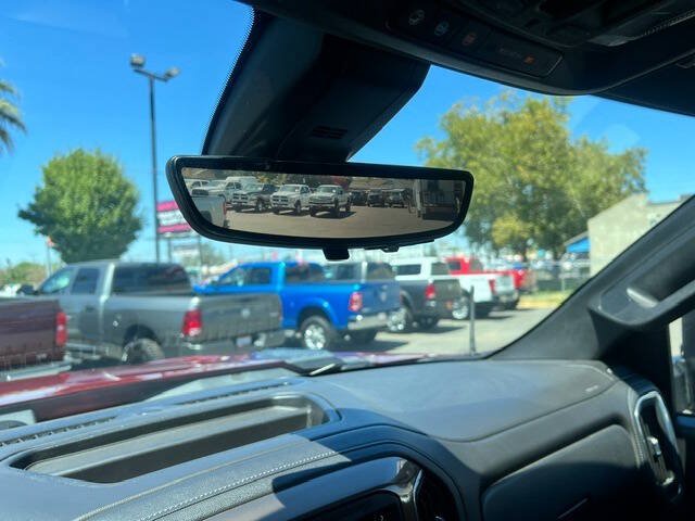 Used 2021 Chevrolet Silverado 2500 High Country AWD/4WD image 12