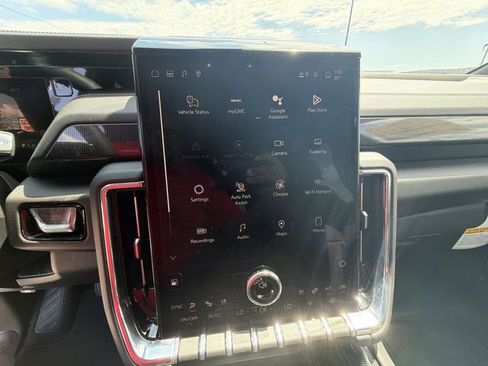 New 2026 GMC Yukon XL Elevation w/ Elevation Premium Package AWD/4WD image 12