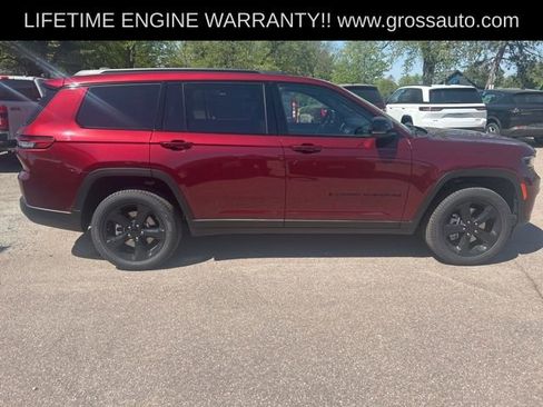 Used 2025 Jeep Grand Cherokee L Limited w/ Luxury Tech Group II AWD/4WD image 9