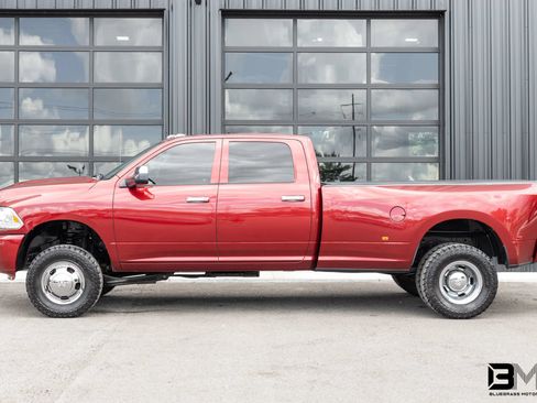 Used 2015 RAM 3500 Tradesman w/ Chrome Appearance Group AWD/4WD image 4