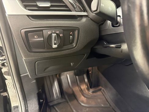 Used 2018 BMW X1 sDrive28i FWD image 14