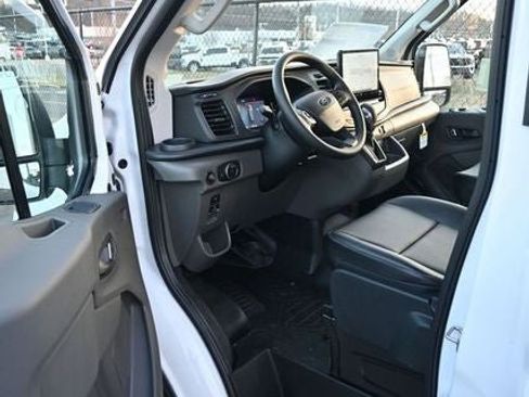 New 2026 Ford Transit 250 148 Medium Roof image 20
