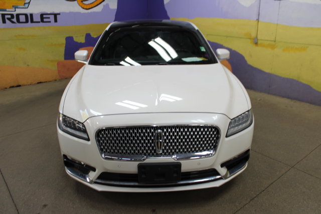 Used 2017 Lincoln Continental Reserve w/ Luxury Package AWD/4WD image 3