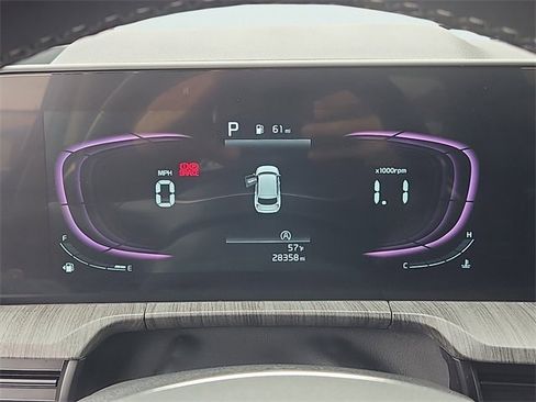 Used 2024 Kia Telluride EX w/ EX Captain's Chair Package image 30