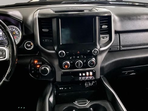 Used 2019 RAM 1500 Big Horn AWD/4WD image 7