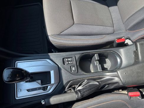 Used 2019 Subaru Crosstrek 2.0i Premium AWD/4WD image 13
