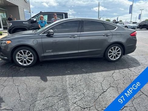 Used 2018 Ford Fusion Energi SE FWD image 8
