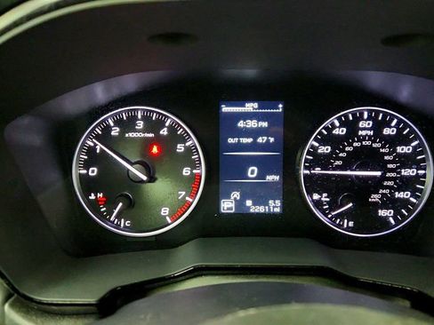 Used 2024 Subaru Outback Premium image 14