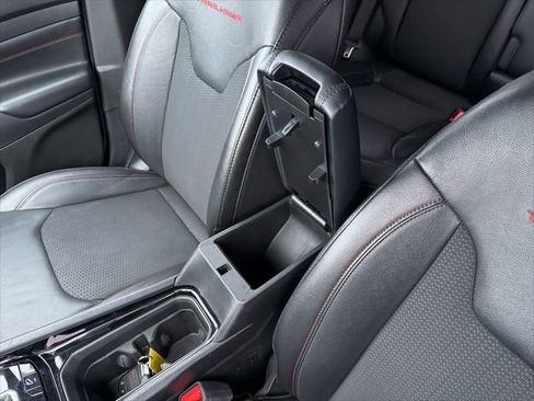 Used 2024 Jeep Compass Trailhawk image 21