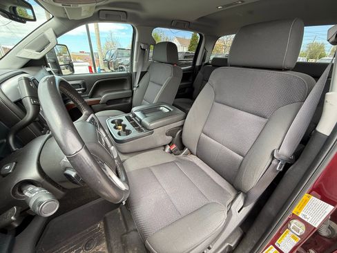 Used 2017 GMC Sierra 2500 SLE w/ HD SLE Preferred Plus Package image 16