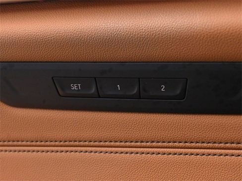 Used 2022 BMW 540i xDrive 540i xDrive w/ M Sport Package image 46