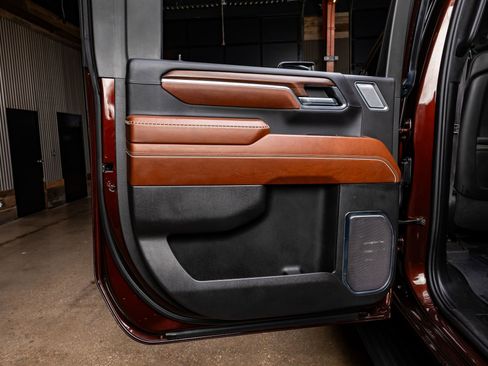 Used 2024 GMC Sierra 2500 Denali Ultimate w/ Max Trailering Package image 37