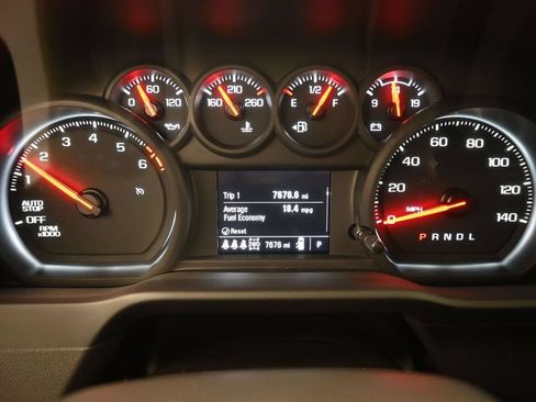 Used 2025 Chevrolet Silverado 1500 Custom Trail Boss w/ Turbomax Blackout Package AWD/4WD image 12