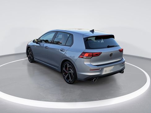 New 2026 Volkswagen GTI SE image 5