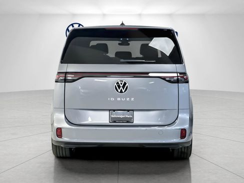 New 2025 Volkswagen ID. Buzz Pro S image 4