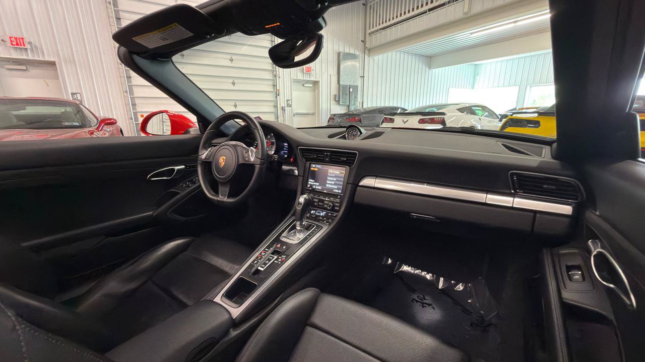 Used 2014 Porsche 911 Carrera 4S AWD/4WD image 28