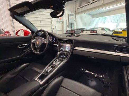 Used 2014 Porsche 911 Carrera 4S AWD/4WD image 28