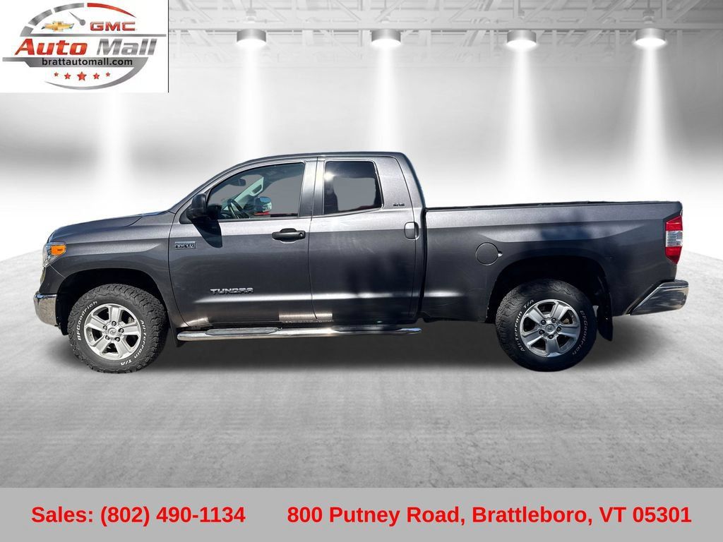 Used 2016 Toyota Tundra SR5 w/ SR5 Upgrade Package AWD/4WD image 2