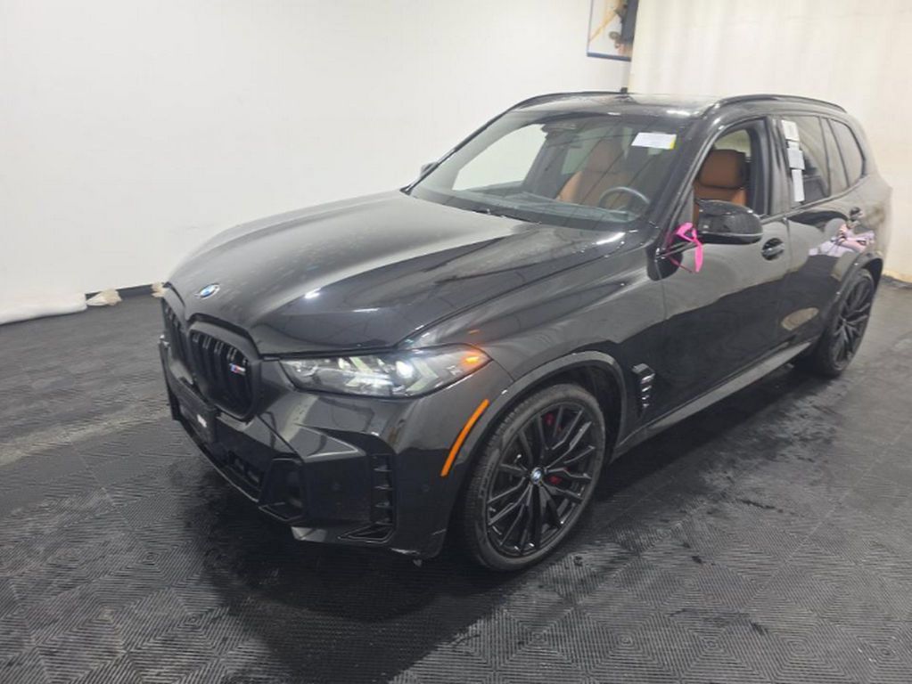 Used 2026 BMW X5 M60i AWD/4WD image 2