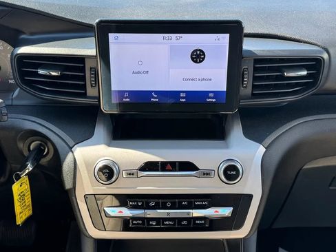 Used 2023 Ford Explorer 4WD image 15