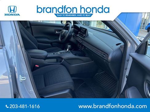 Used 2024 Honda HR-V Sport image 27