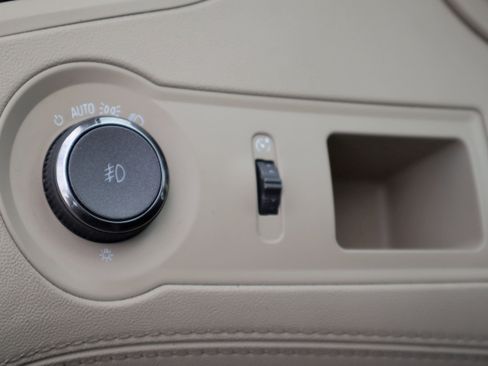 Used 2013 Buick LaCrosse Leather FWD image 23