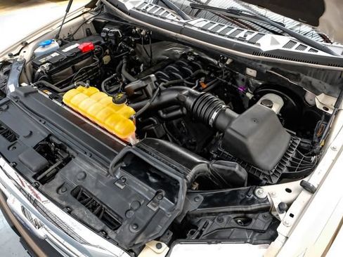 Used 2017 Ford F150 Lariat RWD image 48